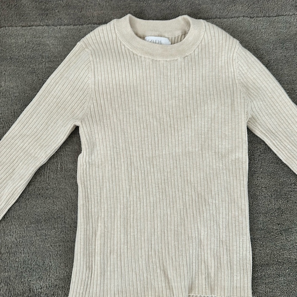 Long sleeve cream shirt